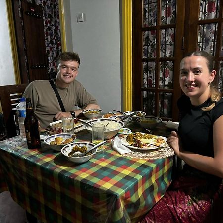 Sanu Home Stay 시기리야 외부 사진